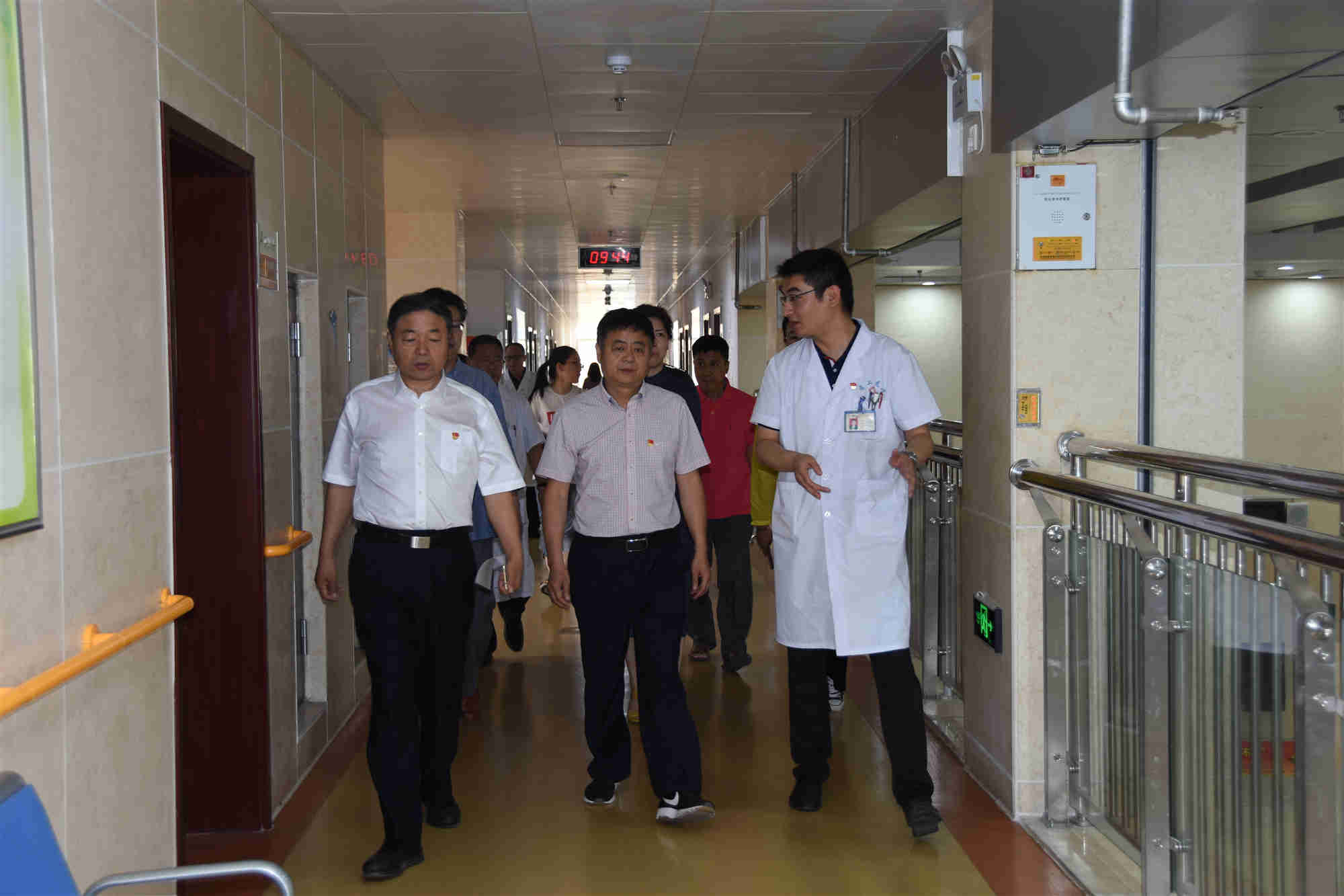 “阳光伴我行”集善明门儿童轮椅河南项目 洛龙区捐赠仪式