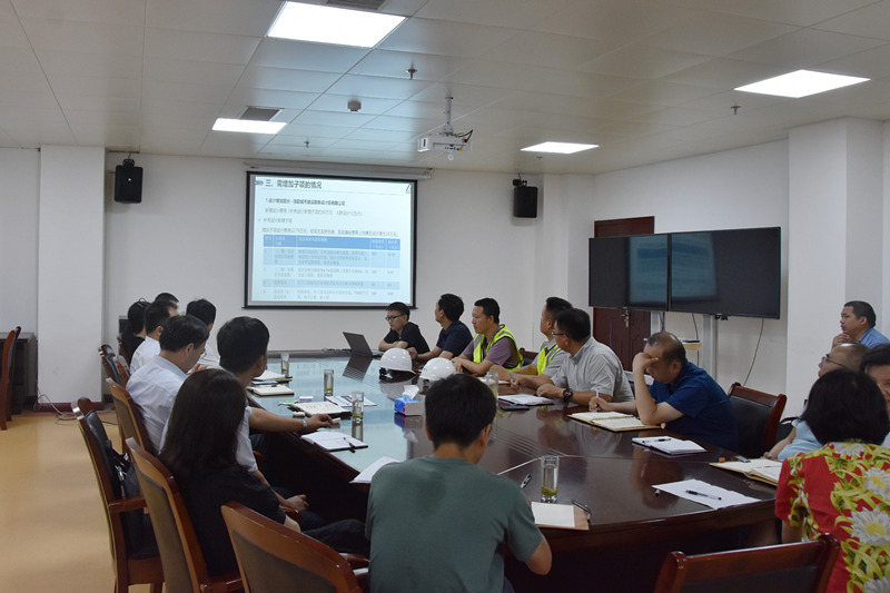 市总工会党组成员、常务副主席杜中岳一行视察改造提升项目